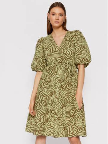 Gestuz Повсякденна сукня Averygz 10905399 Зелений Loose Fit Gestuz Повсякденна сукня Averygz 10905399 Зелений Loose Fit