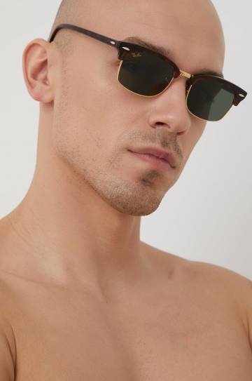 Солнцезащитные очки Ray-Ban CLUBMASTER SQUARE цвет коричневый Солнцезащитные очки Ray-Ban CLUBMASTER SQUARE цвет коричневый