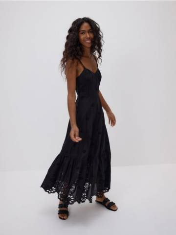 Reserved - Сукня міді з ажурною вишивкою - чорний - WW261-99X Reserved - Сукня міді з ажурною вишивкою - чорний - WW261-99X