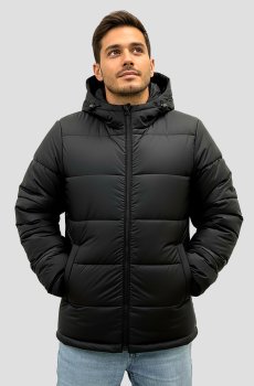 Зимняя черная куртка с капюшоном мужская короткая B-095