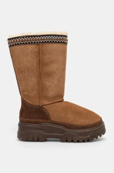 Зимние сапоги UGG Classic Tall Trailgazer