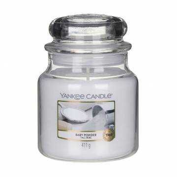 Ароматическая свеча в банке Yankee Candle Baby Powder, 411 г Ароматическая свеча в банке Yankee Candle Baby Powder, 411 г
