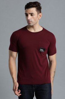 hummel Men Solid Round Neck Cotton T-shirt