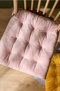 Подушка на стілець - пастельний рожевий