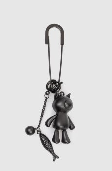 Черная брошь с подвесками