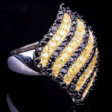 Серебряное кольцо с фианитами 11377 Серебряное кольцо с фианитами 11377