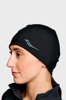 Черная шапка HURRICANE BEANIE Черный ONESIZE Saucony SAU900027-BK