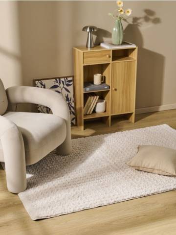 Килим з хутра - кремовий