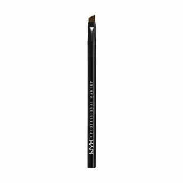Кисть для бровей скошенная NYX Professional Makeup Pro Brush Angled Кисть для бровей скошенная NYX Professional Makeup Pro Brush Angled