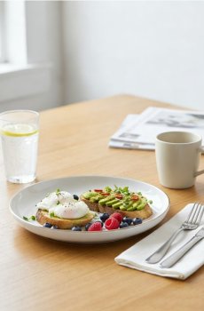 Керамічна тарілка з декоративним краєм - золотий