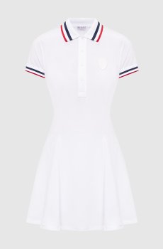 Белое платье-поло с нашивкой эмблемы