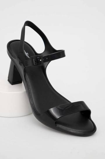 Сандалии Melissa MELISSA LADY EMME AD цвет чёрный M.33414.1003 Сандалии Melissa MELISSA LADY EMME AD цвет чёрный M.33414.1003
