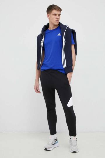 Хлопковая футболка adidas однотонный Хлопковая футболка adidas однотонный