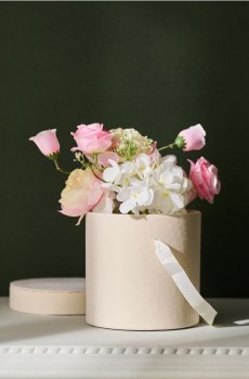 Круглий декоративний flowerbox з ручкою - кремовий