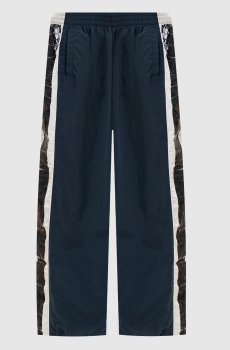 Синие спортивные штаны