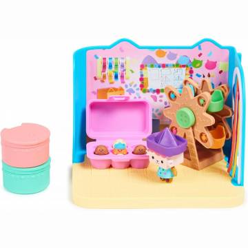 Ігровий набір Gabbys Dollhouse Кімната для рукоділля Доці Бокс (SM36203/6064151) Ігровий набір Gabbys Dollhouse Кімната для рукоділля Доці Бокс (SM36203/6064151)