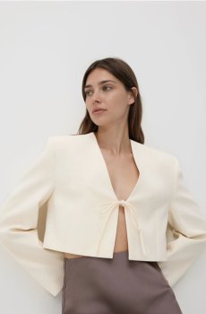 Reserved - Короткий жакет із зав’язками - кремовий - 560KK-01X