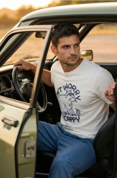 Бавовняна футболка з принтом - кремовий