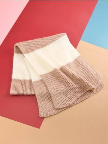 Шарф - бежевий Шарф - бежевий