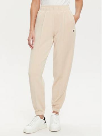 Guess Спортивні штани V5RB11 KCAY2 Бежевий Regular Fit Guess Спортивні штани V5RB11 KCAY2 Бежевий Regular Fit