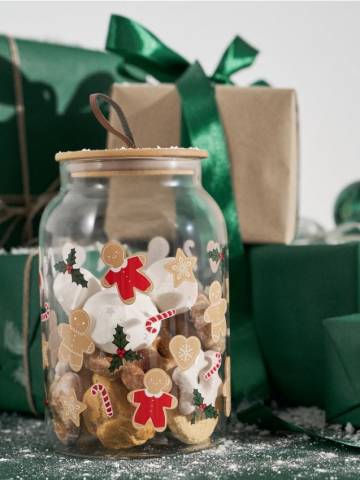 Банка з Кришкою - червоний