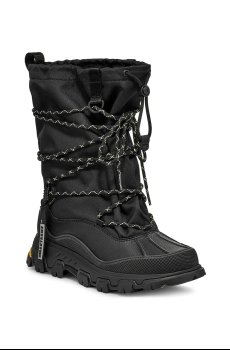 Зимние сапоги UGG Metropeak
