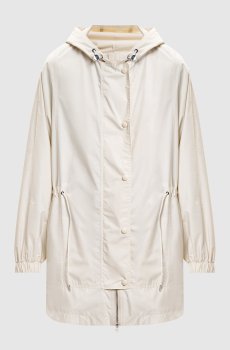Бежевая ветровка с капюшоном