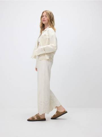 Reserved - Джинси-кльош з ажурним візерунком - нюдовий - YT362-02J Reserved - Джинси-кльош з ажурним візерунком - нюдовий - YT362-02J