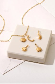 Позолоченный серебряный кулон Design Letters