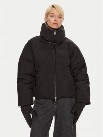 Gestuz Пуховик Pinara 10909184 Чорний Loose Fit Gestuz Пуховик Pinara 10909184 Чорний Loose Fit