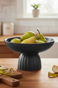 Керамічна чаша на ніжці - чорний