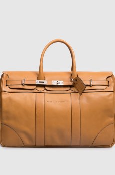 Коричневая кожаная дорожная сумка с логотипом