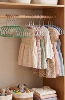 Вішалки 15 шт - різнобарвний