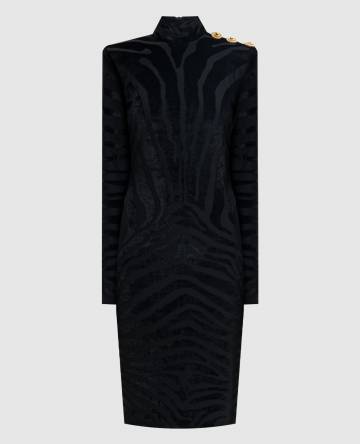 Черное платье в тканый анималистический узор