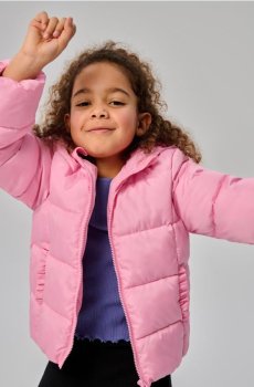 Квітована куртка puffer з капюшоном - пастельний рожевий