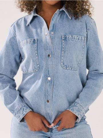 Джинсова куртка з перлинними заклепками - синій