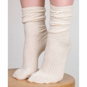 Носки женские MovementStandard MS M0110S высокие, 00 айвори, размер 36-40 Носки женские MovementStandard MS M0110S высокие, 00 айвори, размер 36-40