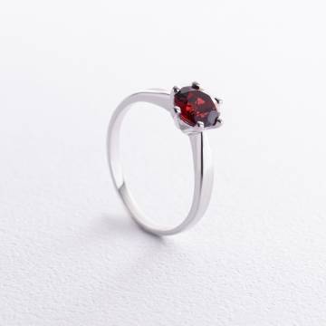 Серебряное кольцо с пиропом GS-01-017-41 Серебряное кольцо с пиропом GS-01-017-41