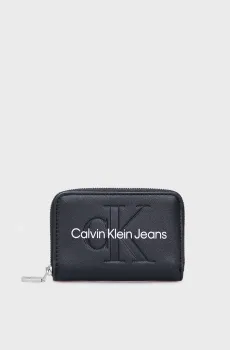Женский черный кошелек SCULPTED MED ZIP AROUND MONO Черный ONESIZE Calvin Klein K60K612255