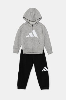 Детский спортивный костюм adidas