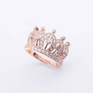 Золотое кольцо с фианитами "Корона" 1460 Золотое кольцо с фианитами "Корона" 1460