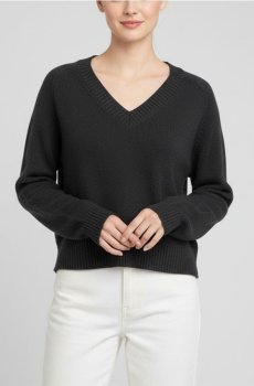 Светр з V-подібним вирізом - чорний
