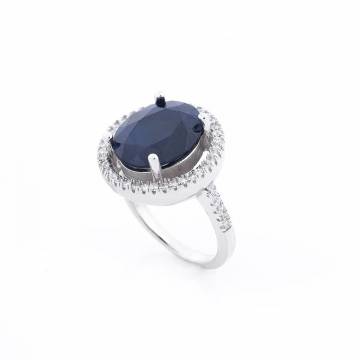 Серебряное кольцо из сапфиром и фианитами 111516 Серебряное кольцо из сапфиром и фианитами 111516