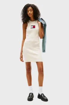 Женское бежевое платье FLAG SWEATER Бежевый S Tommy Jeans DW0DW20877