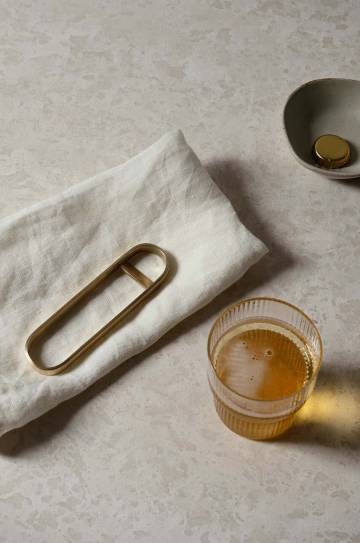 Открывалка для бутылок ferm LIVING Fein Открывалка для бутылок ferm LIVING Fein