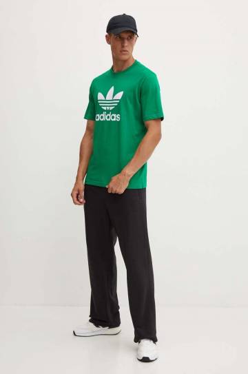 Хлопковая футболка adidas Originals мужская цвет зелёный с принтом IR8012 Хлопковая футболка adidas Originals мужская цвет зелёный с принтом IR8012