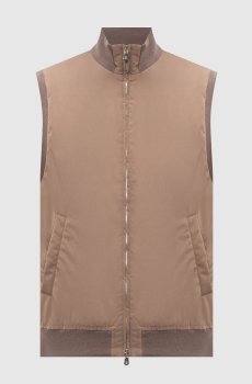 Коричневый жилет