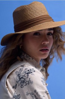 Плетений капелюх - бежевий