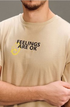 Бавовняна футболка з написом - бежевий