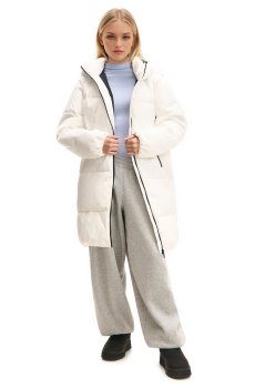 Cropp - Стьобане пальто з капюшоном - білий